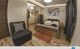 Denaxas Apartments In The Heart Of Athens